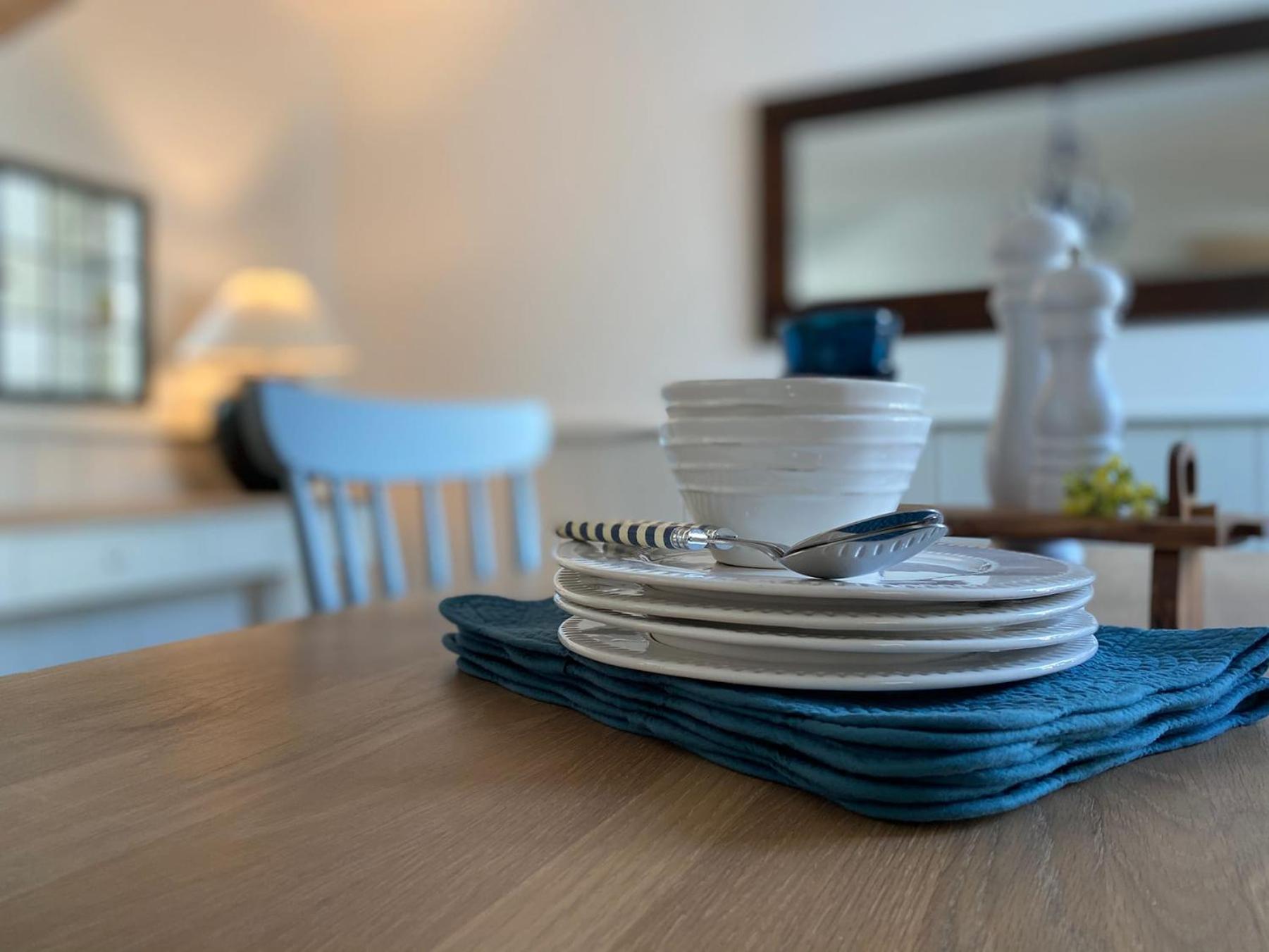 Bosun Cottage - Boutique Retreat On The Beach Deal Esterno foto